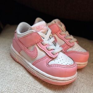 Nike Dunk Low
Baby/Toddler Shoes